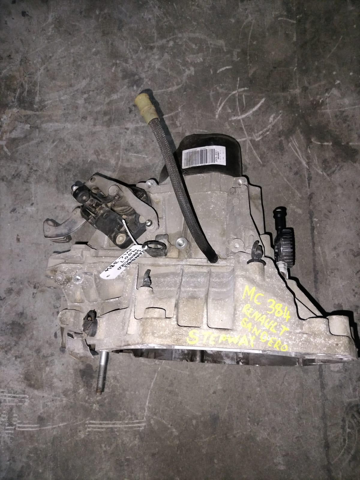 RENAULT SANDERO 900T MANUAL GEARBOX FOR SALE - Private Seller RENAULT SANDERO 900T MANUAL GEARBOX FOR SALE - Private Seller