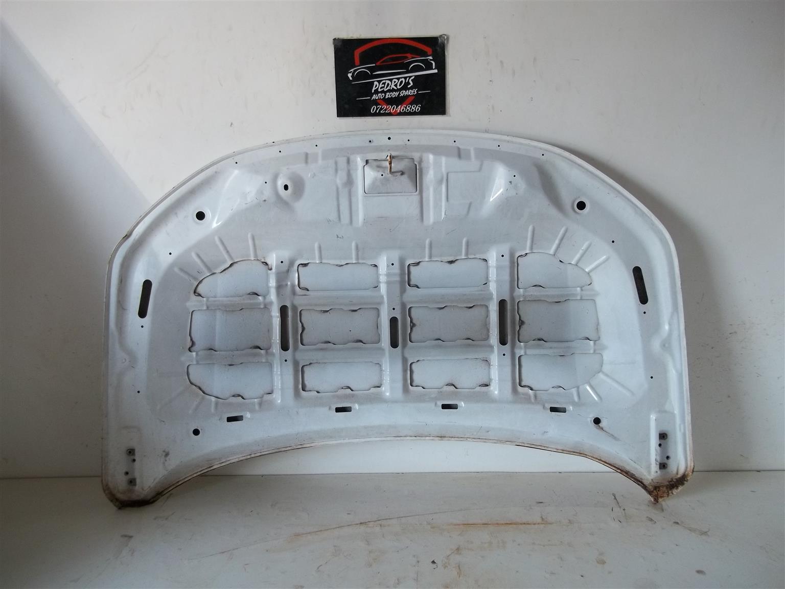 Suzuki Vitara '15 bonnet - Private Seller Suzuki Vitara '15 bonnet - Private Seller