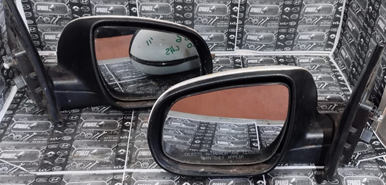 DOOR MIRRORS FOR SALE USED KIA CERATO - Private Seller DOOR MIRRORS FOR SALE USED KIA CERATO - Private Seller