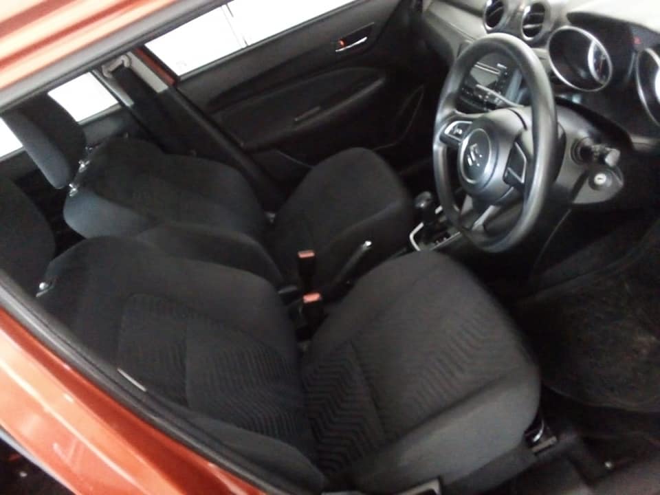 2021 SUZUKI SWIFT 1.2 GL 43 000km Orange Service Book