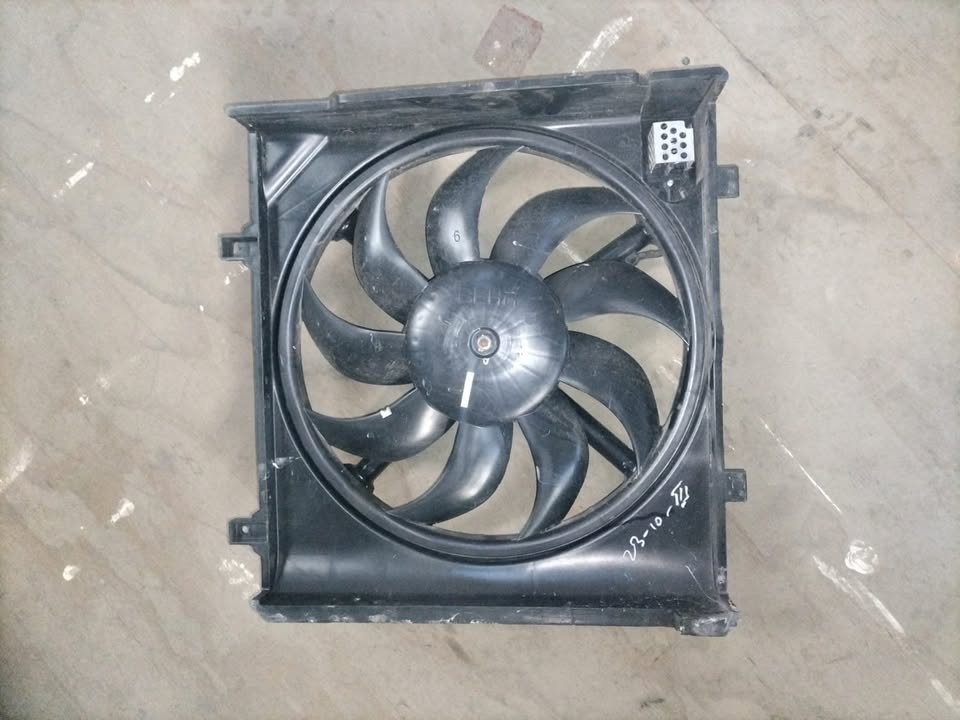 MAHINDRA KUV 100 RADIATOR FAN FOR SALE - Private Seller