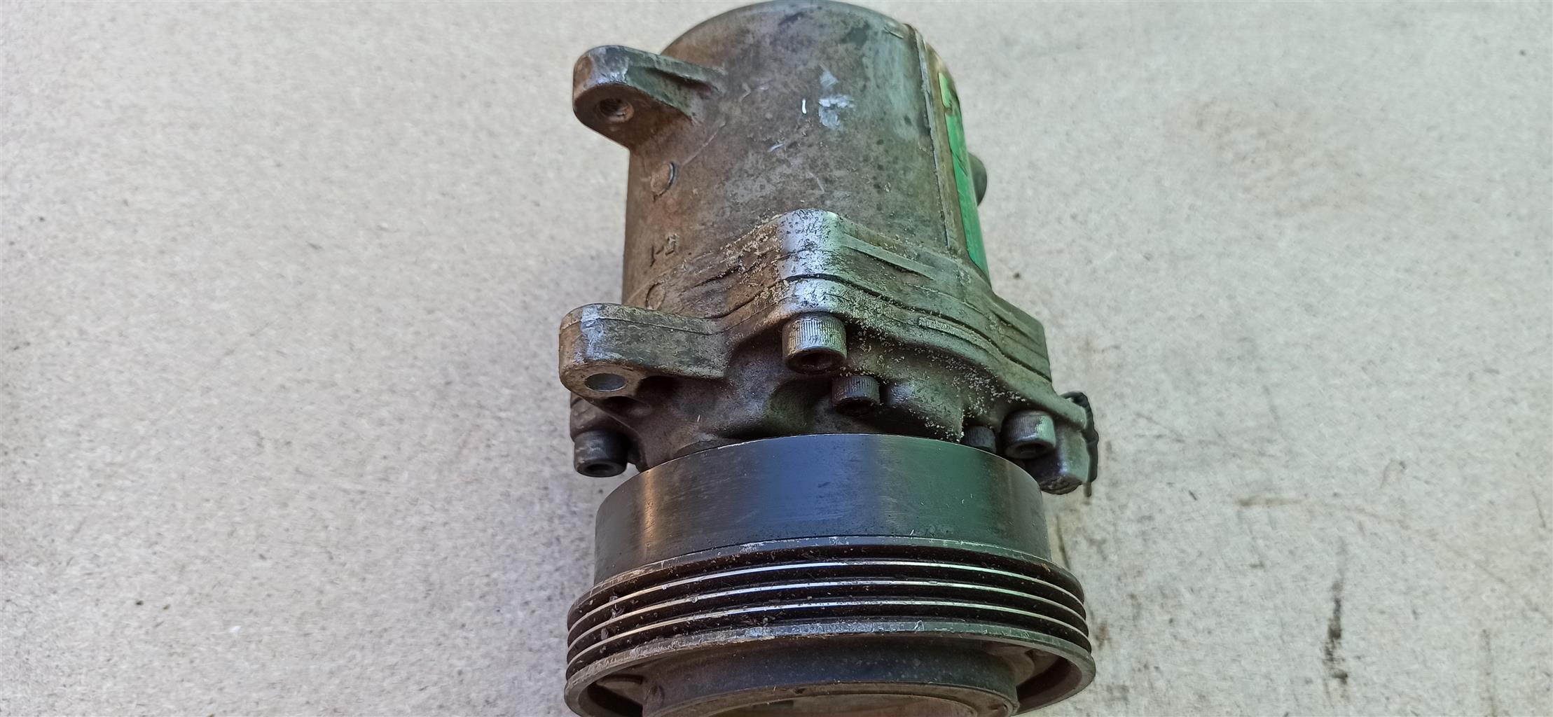 Air Conditioning Pump  BMW 3 Series E36 316i - Private Seller