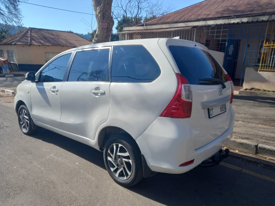 2020 Toyota Avanza 1.3 Petrol, Manual, White, 76000kms