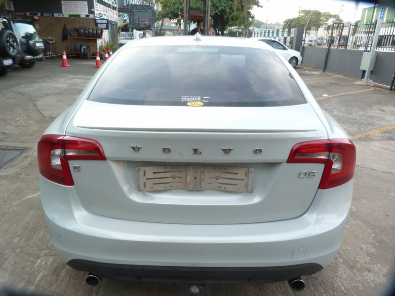 Volvo S60 D5 TwinTurbo 2.4 Diesel AT D5244T Grey - 2011 SPARESBOYZ STRIPPING FOR - Private Seller