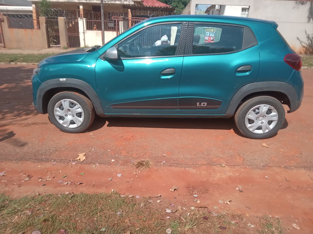 Used 2022 Renault Kwid 1.0 Expression - Private Seller Used 2022 Renault Kwid 1.0 Expression - Private Seller