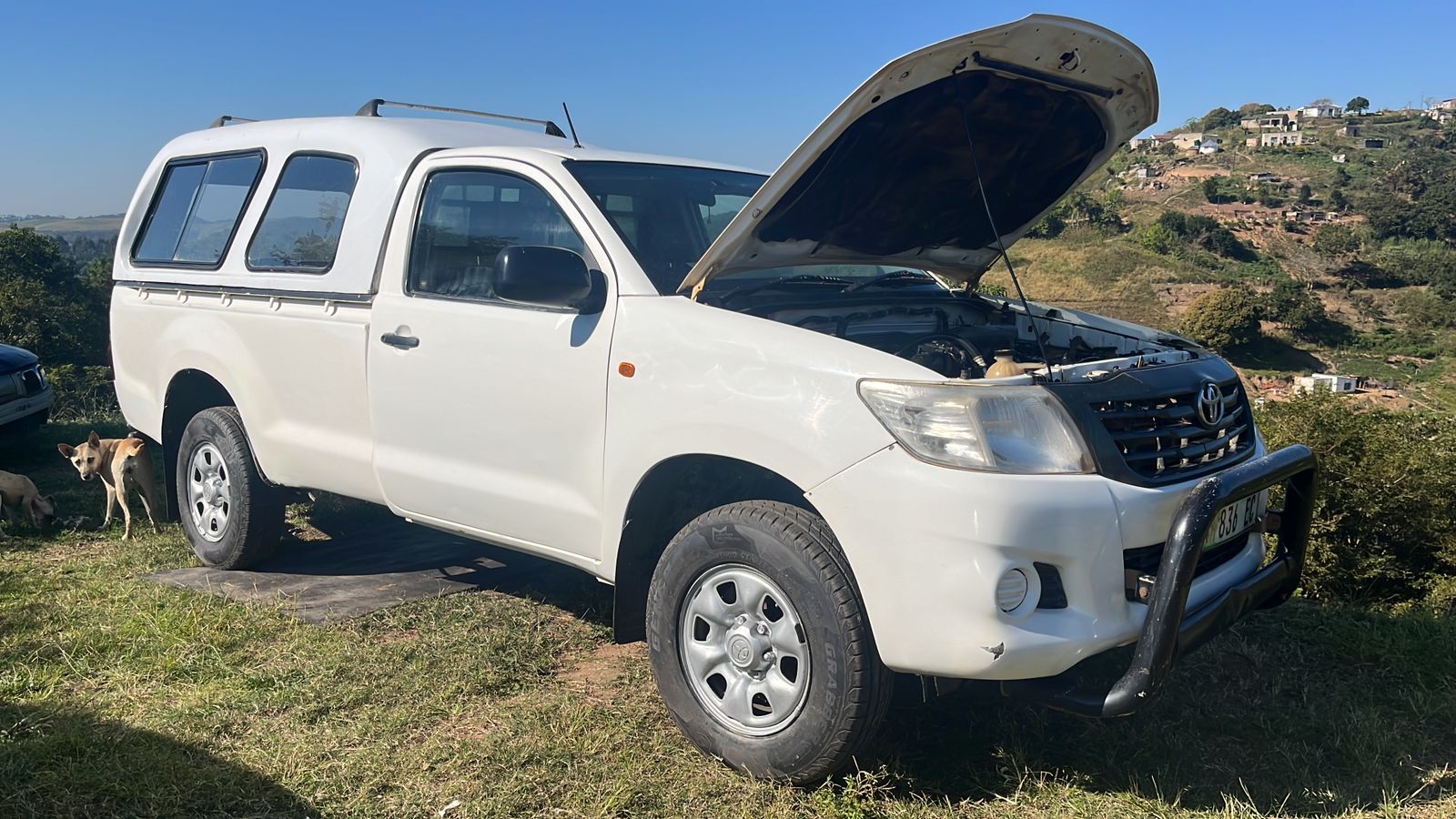 2013 Toyota hilux 2.5SRXDiff lockNo accident349000km