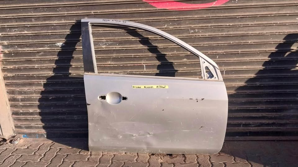 Nissan Almera door - Private Seller Nissan Almera door - Private Seller