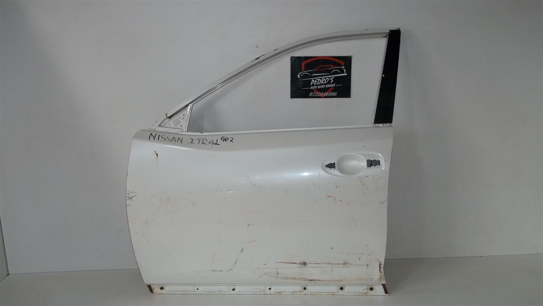 Used Nissan X-Trail left front door for sale in Gauteng | Auto Mart