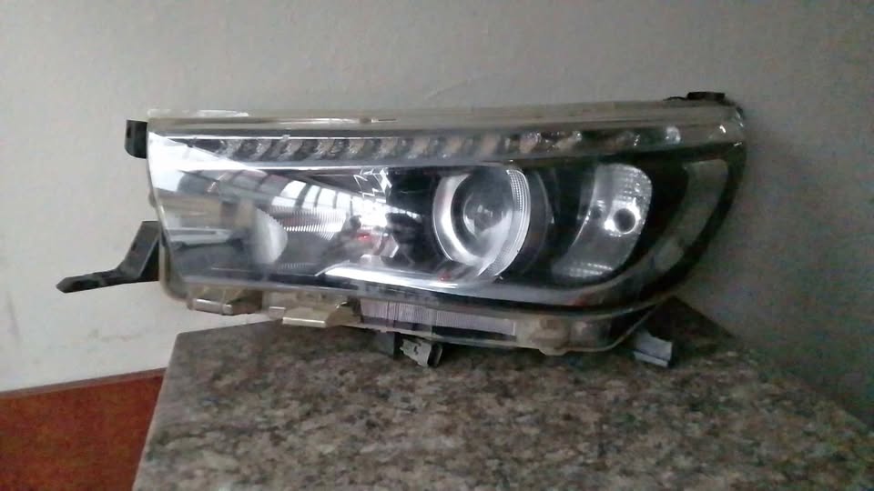 Toyota HILUX GD6 HEADLIGHTS - Private Seller Toyota HILUX GD6 HEADLIGHTS - Private Seller