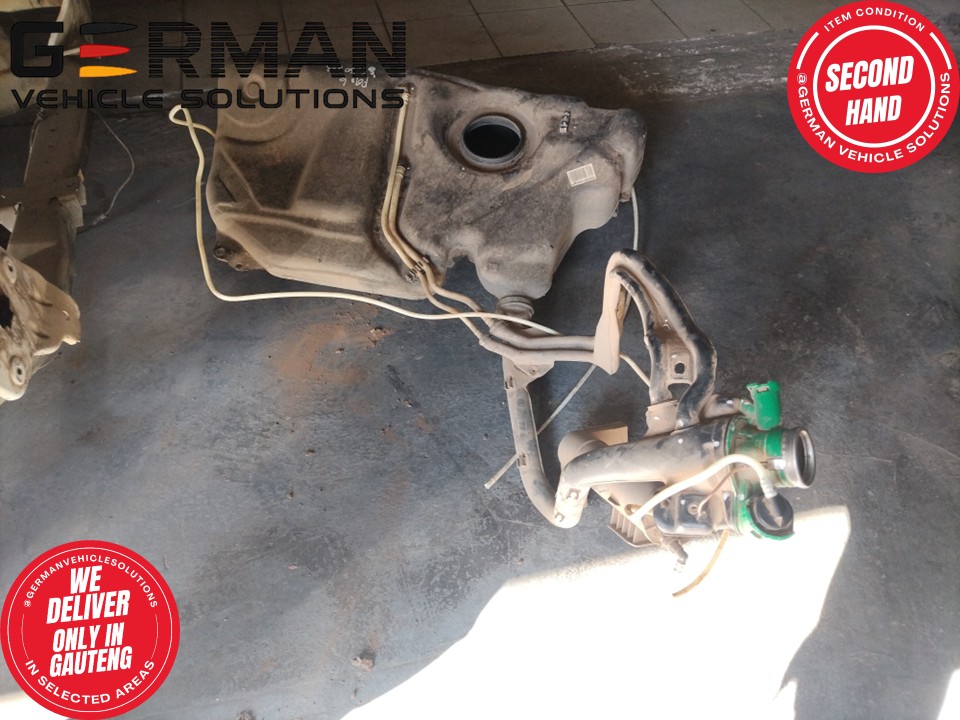 VW polo 6 fuel tanks for sale second hand - Private Seller