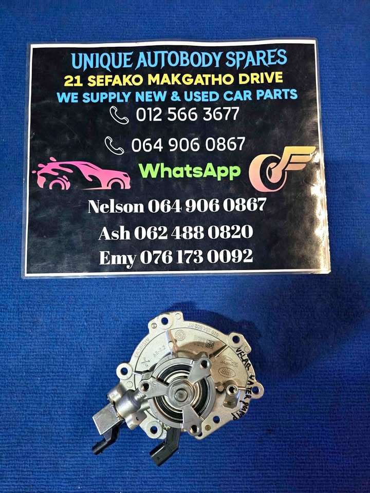 Range Rover Velar L560 Water Pump - Private Seller Range Rover Velar L560 Water Pump - Private Seller