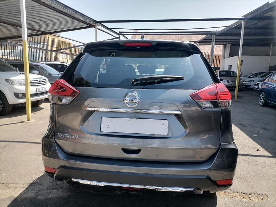 2018 Nissan X-Traill 2.0 4x4 Automatic with a leather seat Reserves sensor