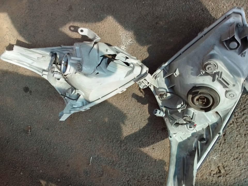 2003 up Toyota Prado 120 series headlights - Private Seller