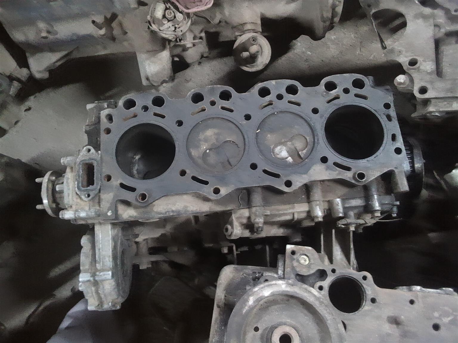 Half engine kia 2.7for sale - Private Seller