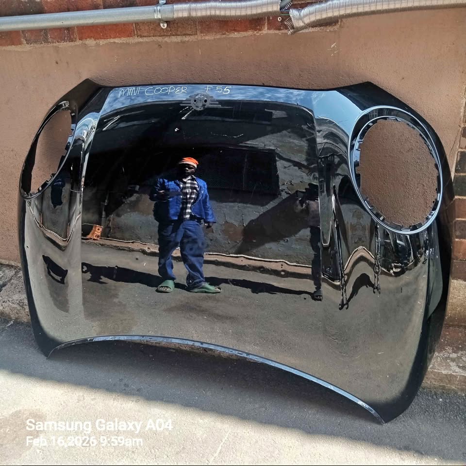 MINI COOPER F 55 BONNET - Private Seller MINI COOPER F 55 BONNET - Private Seller