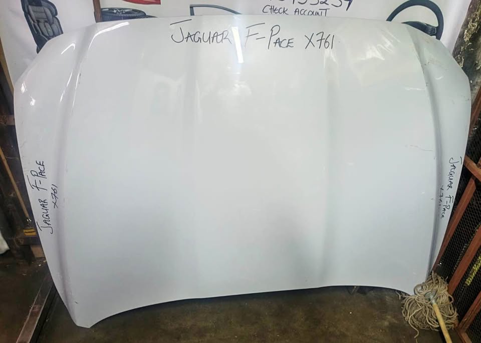 Jaguar F-Pace X761 Bonnet - Private Seller Jaguar F-Pace X761 Bonnet - Private Seller