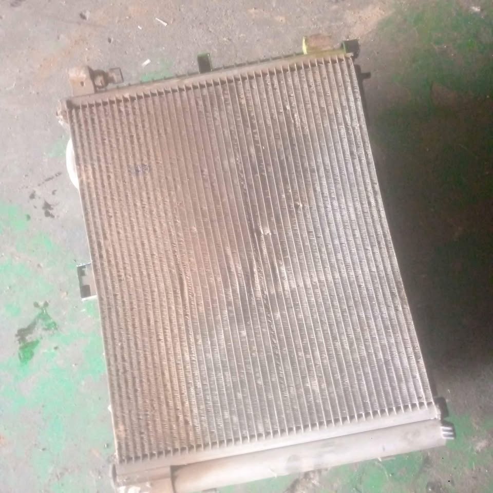 Nissan Almera automatic radiator new shape - Private Seller Nissan Almera automatic radiator new shape - Private Seller