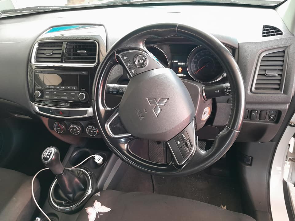 2017 MITSUBISHI ASX 2.0 GL MANUAL