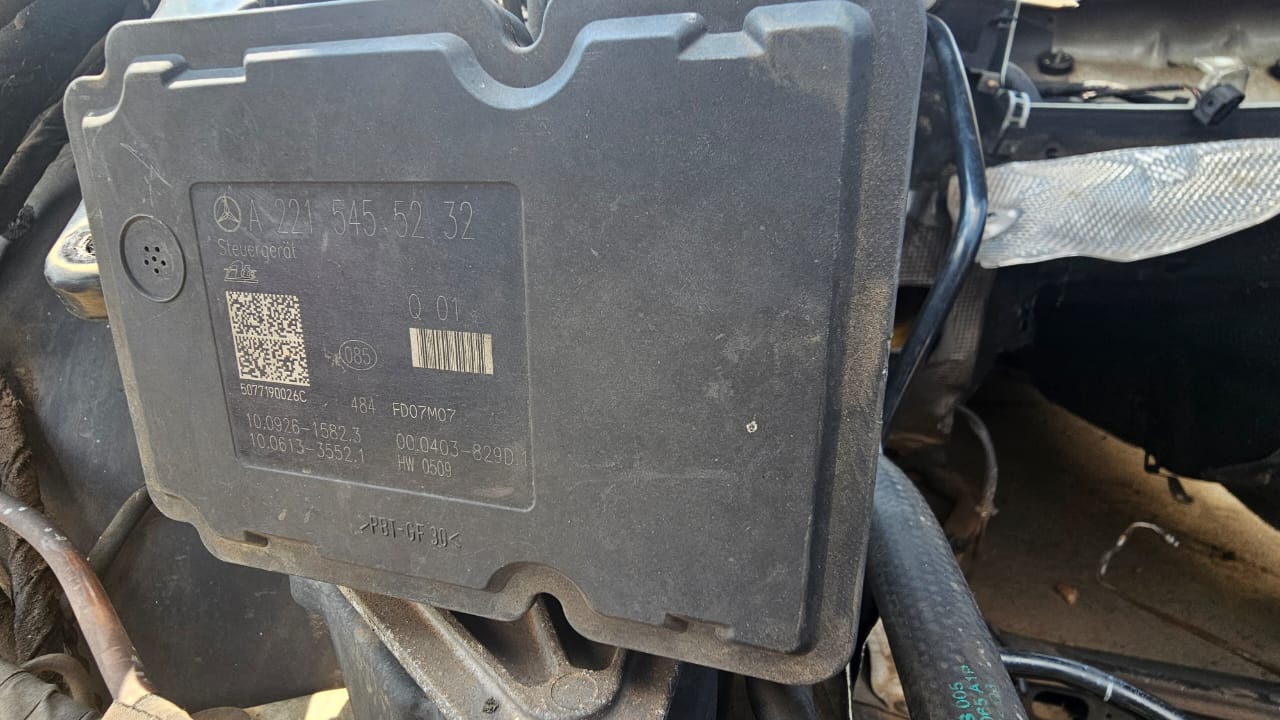 Mercedes Benz S320 cdi ABS pump used for sale - Private Seller Mercedes Benz S320 cdi ABS pump used for sale - Private Seller