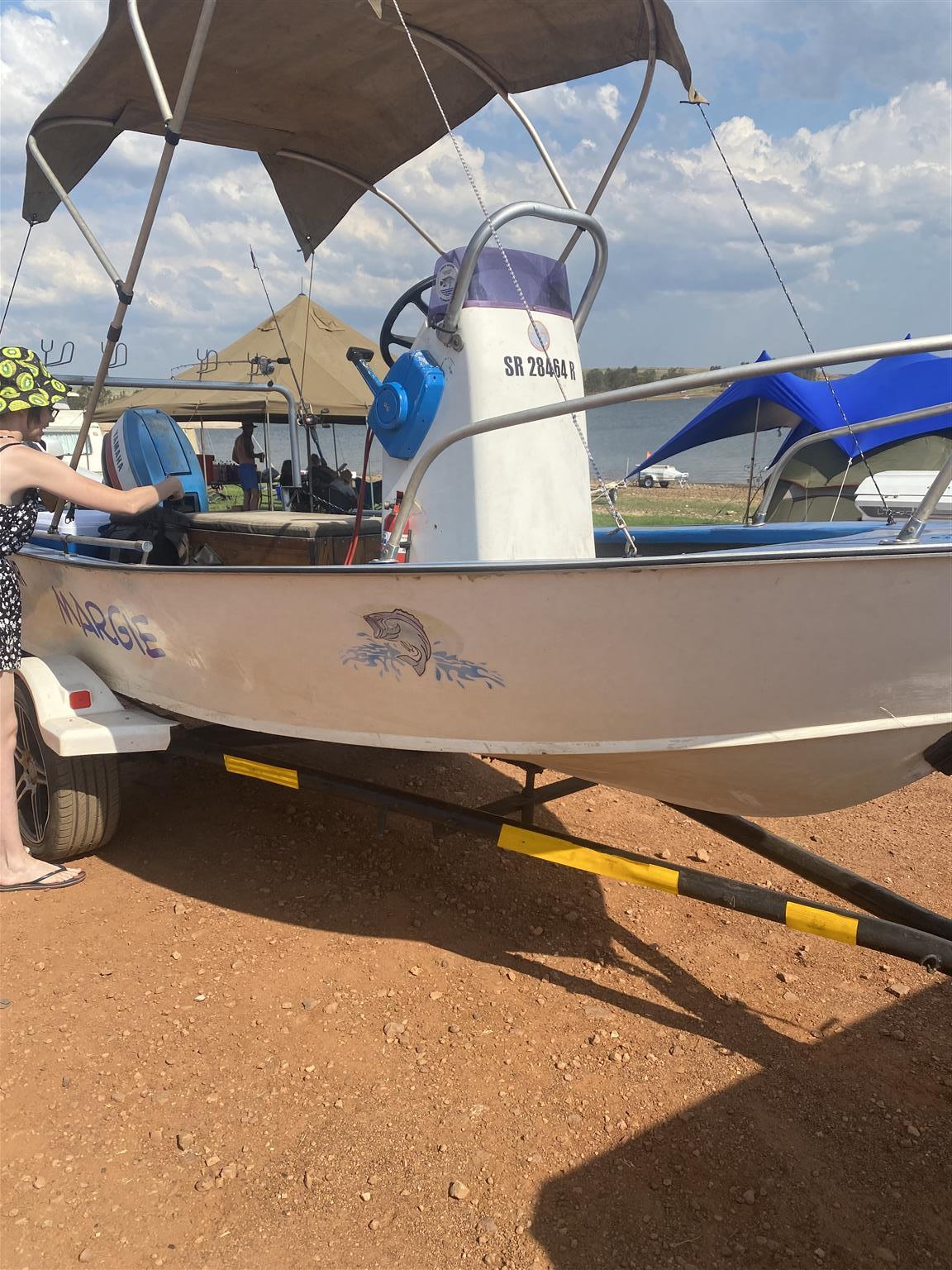 4M ST LUCIA SKI VEE WITH 55 YAMAHA NON TRIM AND TILT