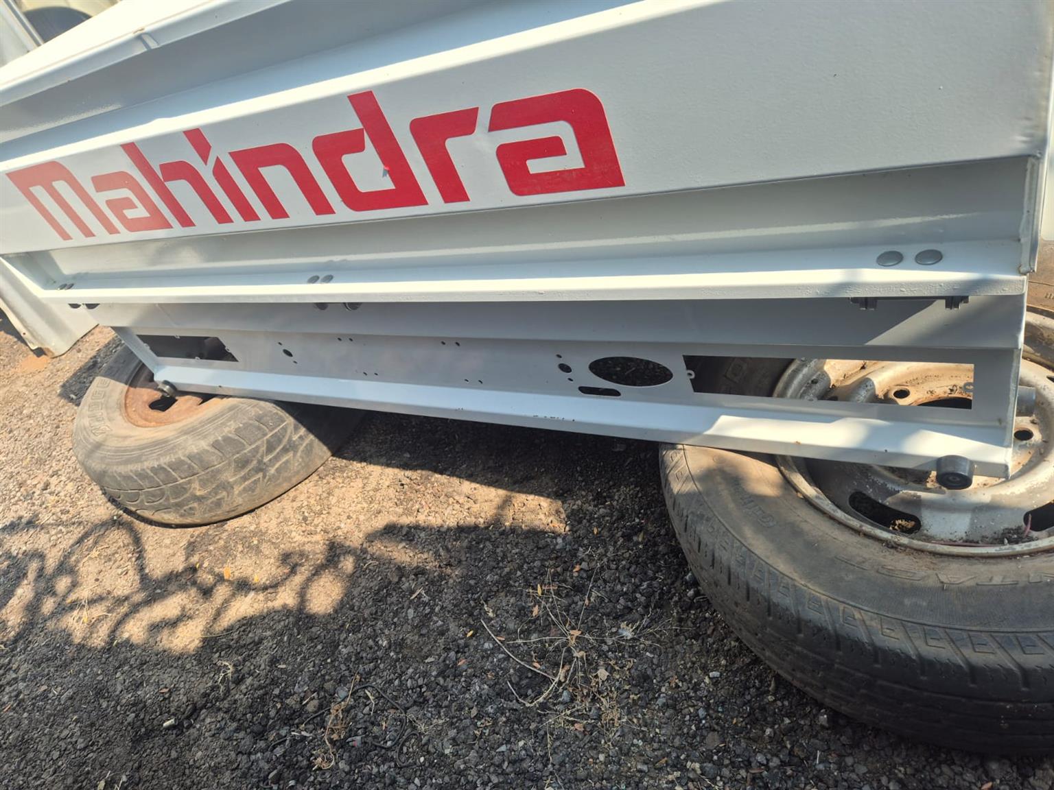 Mahindra loading bin new R12500 - Private Seller Mahindra loading bin new R12500 - Private Seller