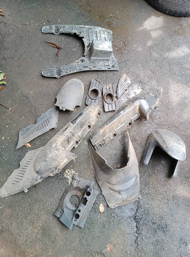 Accident Damaged 150cc ZAP Scooter