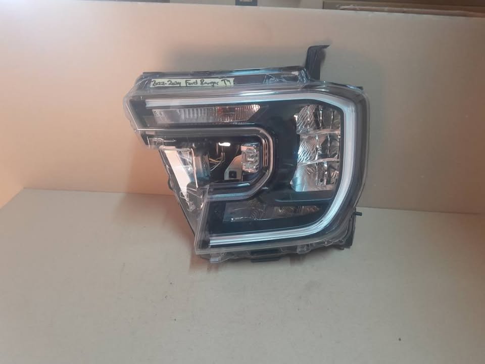 2022-2024 FORD RANGER T9 LEFT SIDE HEADLIGHT FOR SALE