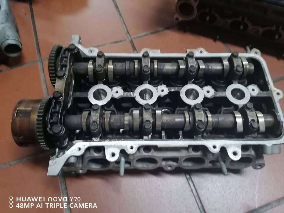 Chevrolet Cruze F16D3 Cylinder Head