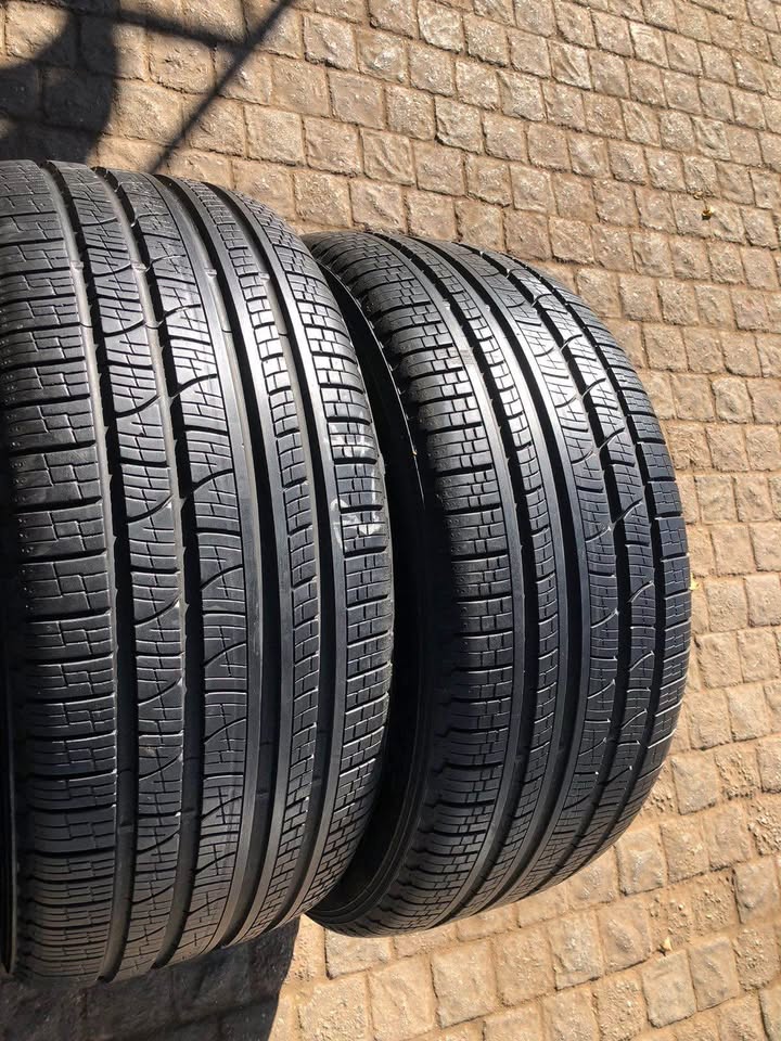 Selling set of 275 45 20 Pirelli scorpion tyres in perfect condition - Private Seller Selling set of 275 45 20 Pirelli scorpion tyres in perfect condition - Private Seller