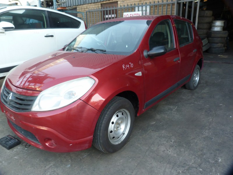 Renault Sandero 1.6  8V Petrol United Manual K7M Red - 2011 SPARESBOYZ STRIPPING - Private Seller