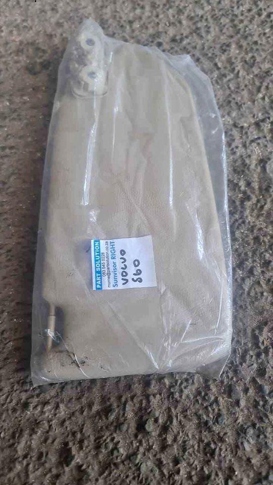 Volvo s60 sunvisor Right - Private Seller Volvo s60 sunvisor Right - Private Seller
