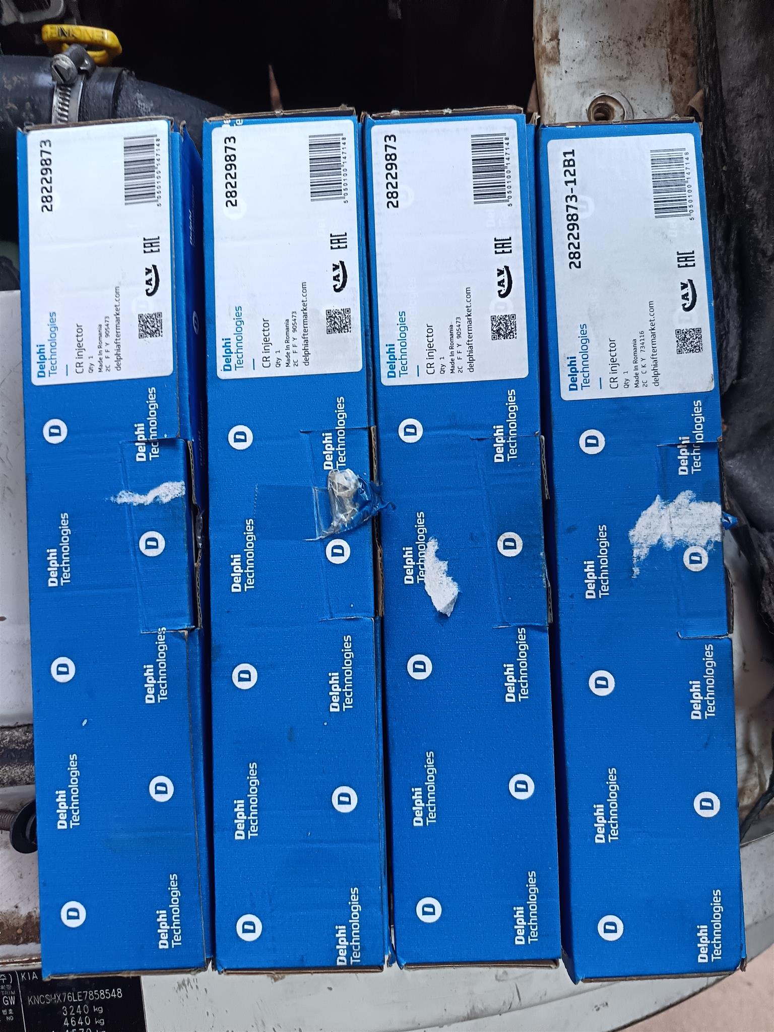 I've got 4 brand new Delphi  injectors for Kia k2500 and H1 Hyundai I'll even co
