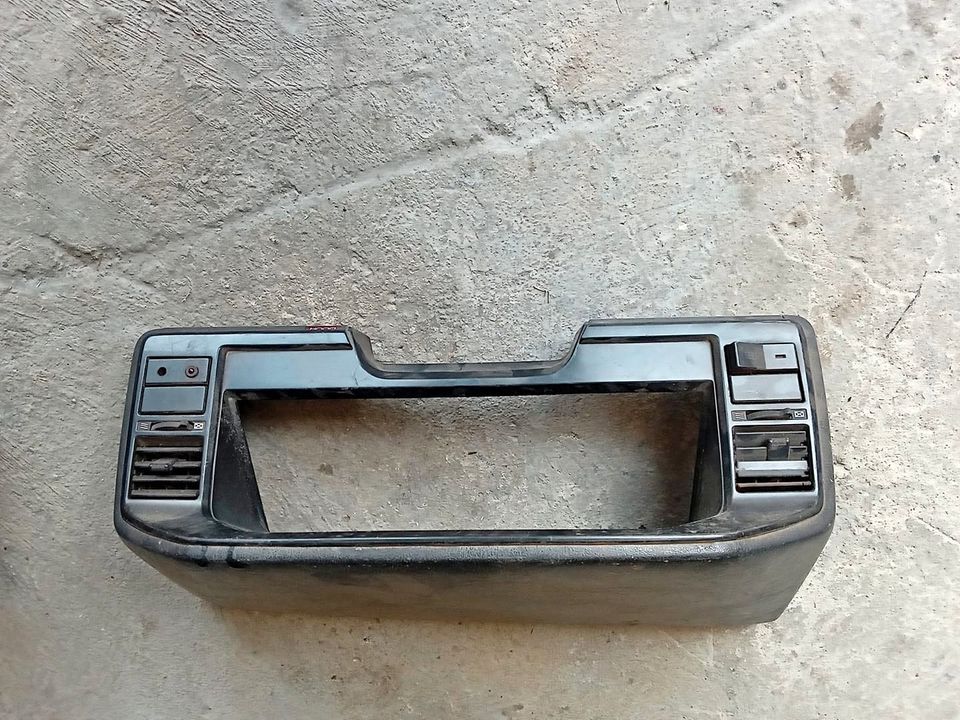 Toyota (madanuza) cluster surround - Private Seller Toyota (madanuza) cluster surround - Private Seller