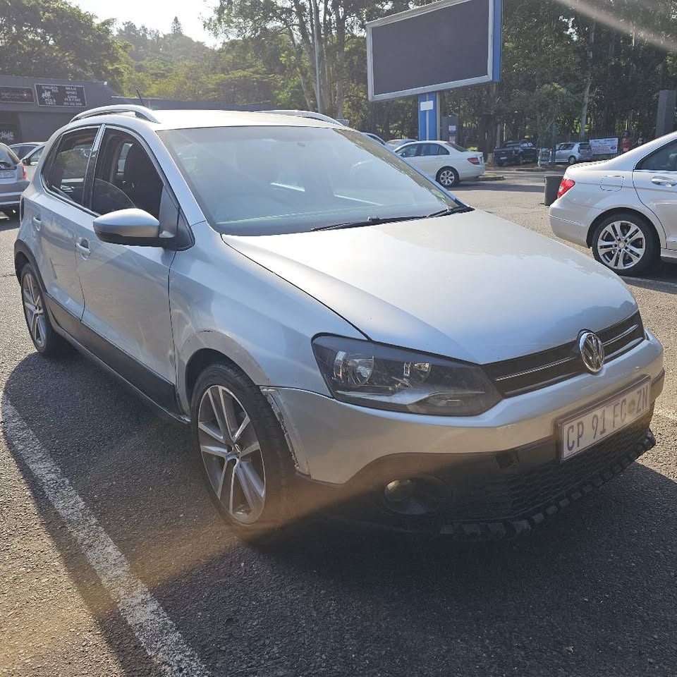 2014 Polo Cross 1.6i Manual