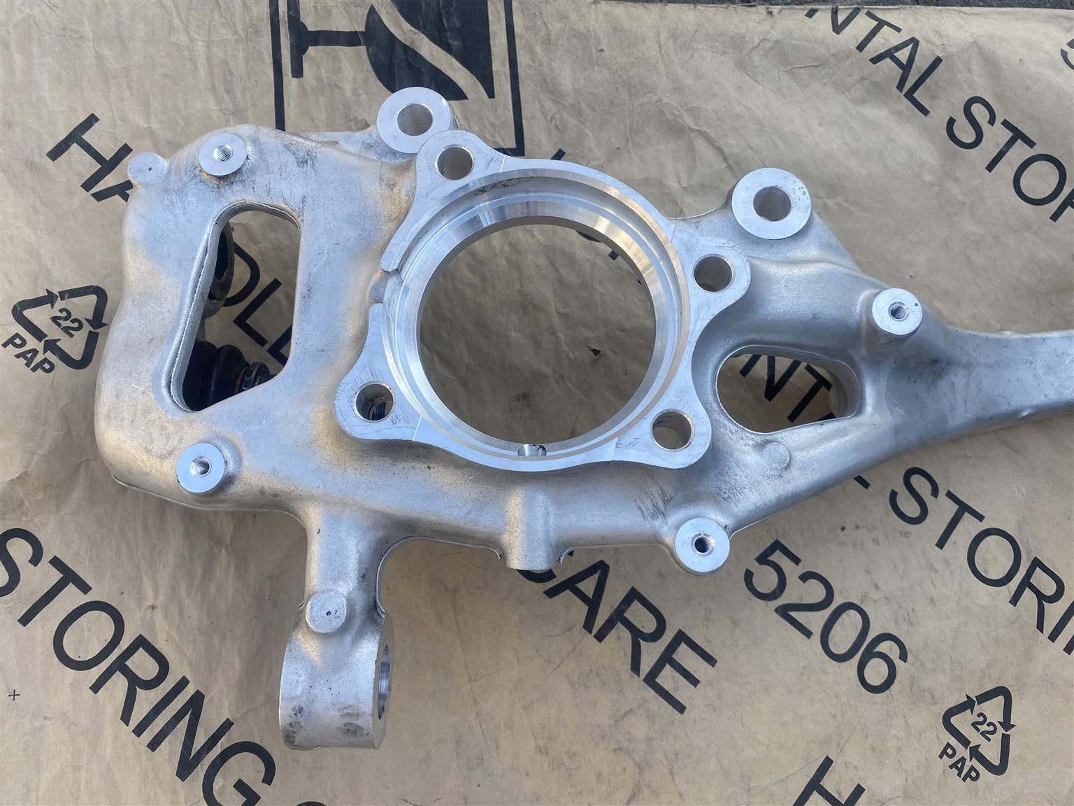 2022 AUDI A4 S4 A5 S5 B9 RIGHT FRONT SPRINDLE KNUCKLE HUB BEARING FOR SALE