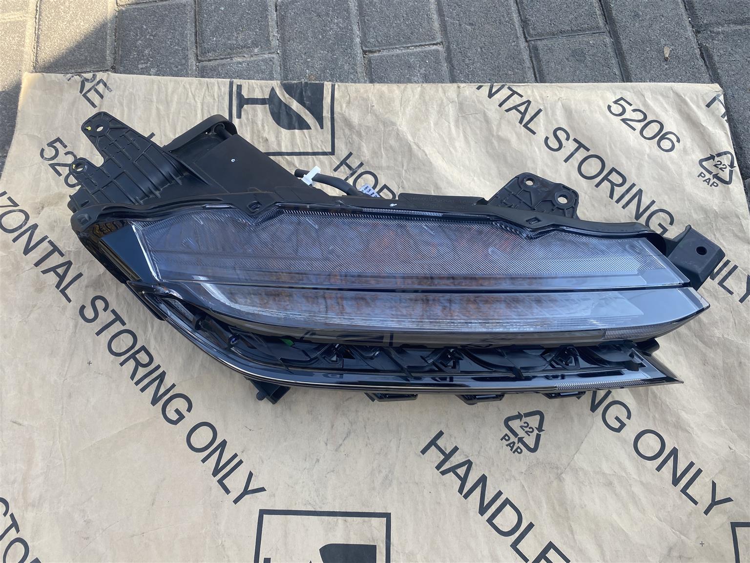 2025 TOYOTA URBAN CRUISER FULL LED HEADLIGHT RIGHT SIDE FOR SALE
