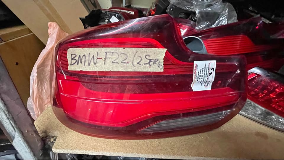 BMW F22 taillight - Private Seller BMW F22 taillight - Private Seller