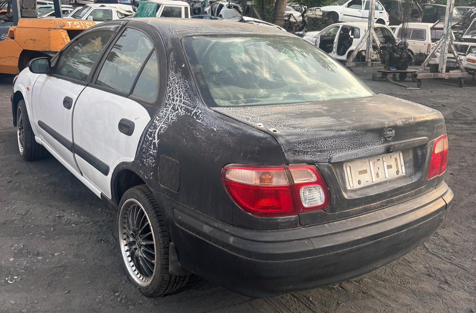 2004 STRIPPING FOR SPARES - Private Seller