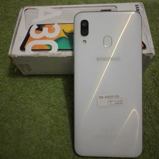 Samsung A30 - Need screen replacement 