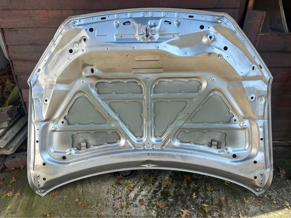 Mazda cx5 bonnet old shape - Private Seller Mazda cx5 bonnet old shape - Private Seller