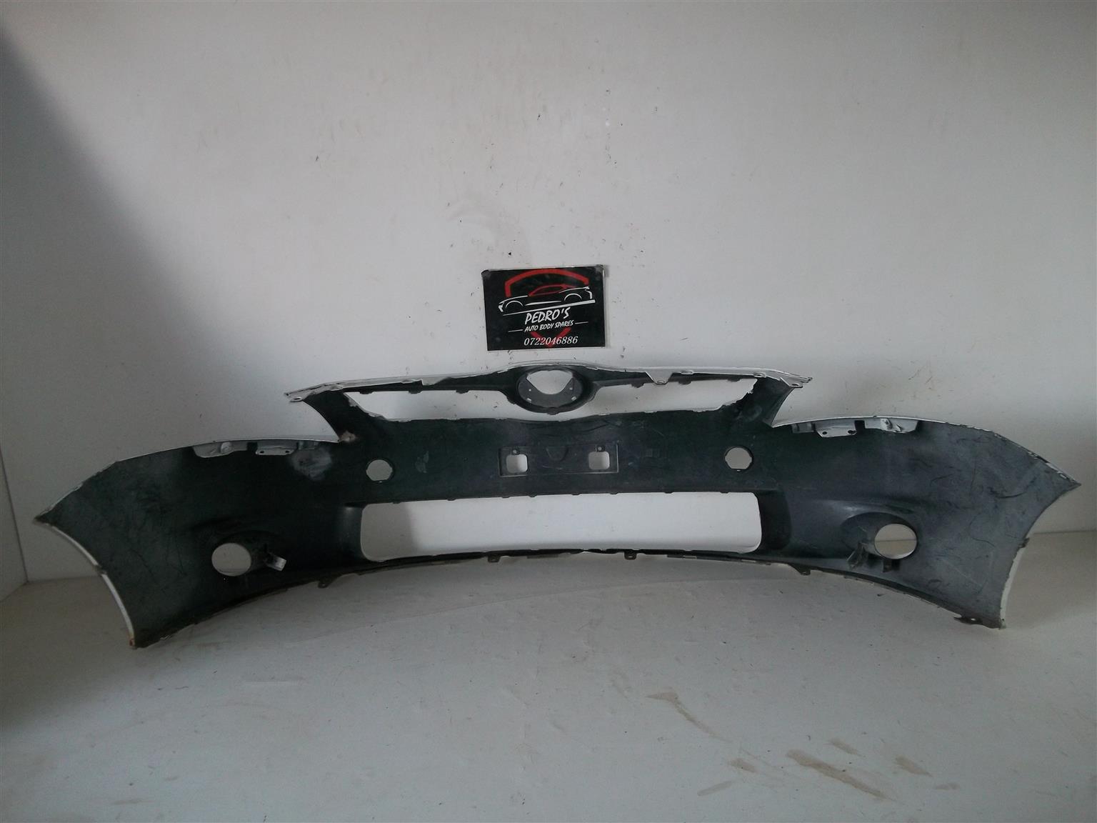 Toyota Auris '07-'13 front bumper - Private Seller Toyota Auris '07-'13 front bumper - Private Seller