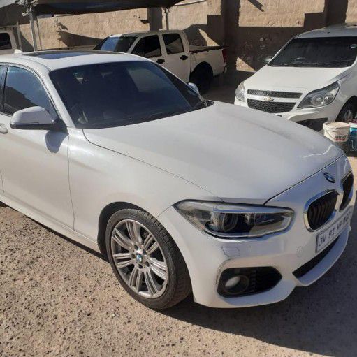 2016 BMW 1Series, 118i A/T, 5-Doors