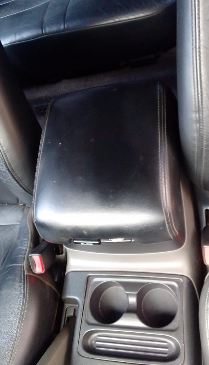 Used Mitsubishi Pajero Gen 3 Centre Console for sale - Private Seller Used Mitsubishi Pajero Gen 3 Centre Console for sale - Private Seller