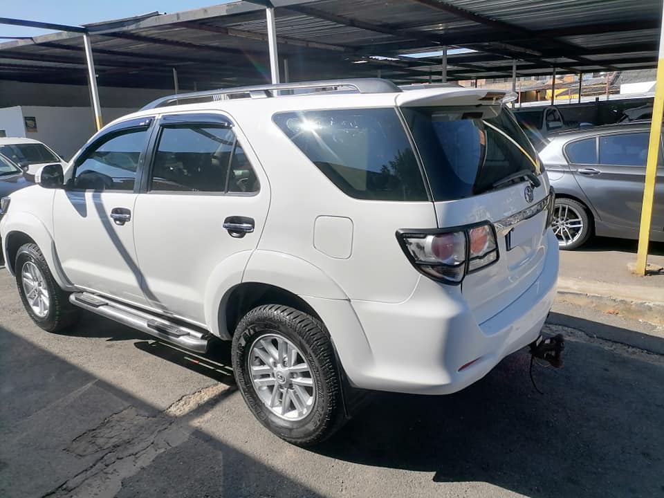 2013 Toyota Fortuner 3.0 4x2