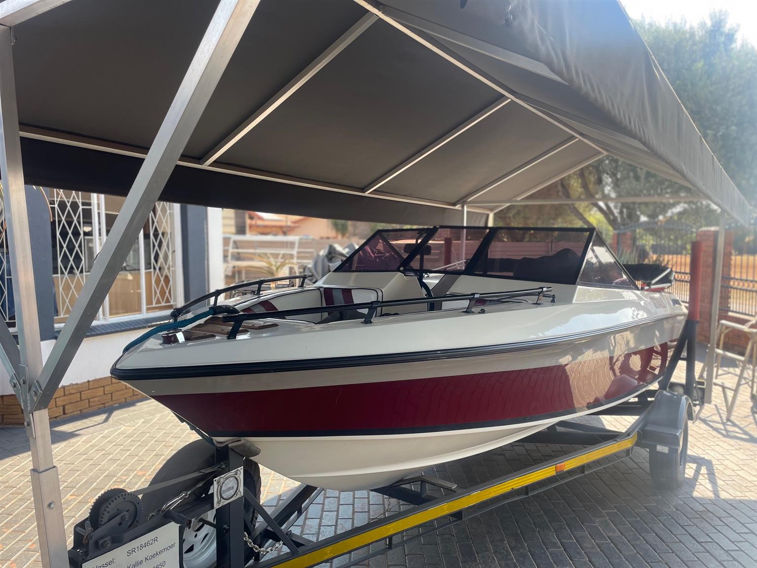 Antiqua ski boat