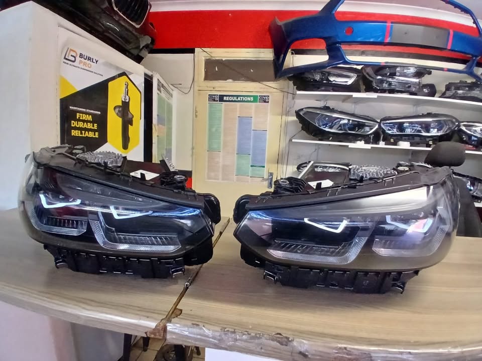 2023 G01/ G02, X3/X4 BMW HEADLIGHTS LEFT AND RIGHT FOR SALE - Private Seller 2023 G01/ G02, X3/X4 BMW HEADLIGHTS LEFT AND RIGHT FOR SALE - Private Seller