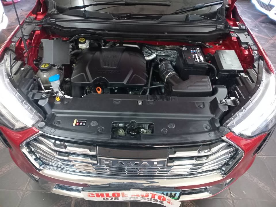 2023 Haval Jolion 1.5T Luxury Auto Petrol, Full Service History, Maroon, Automatic, Leather,
