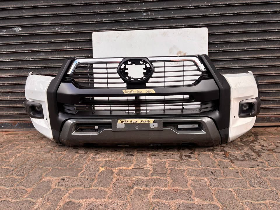 Toyota Hilux Legend 50 GD-6 Front Bumper - Private Seller