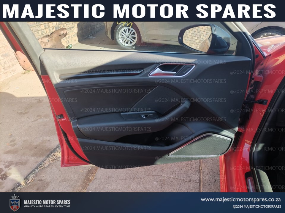 2015 Audi S3 Quattro Facelift door panels for sale second hand - Private Seller 2015 Audi S3 Quattro Facelift door panels for sale second hand - Private Seller