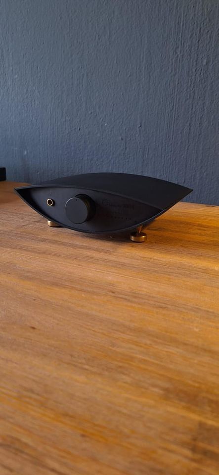Korg DS-DAC -100 still in box